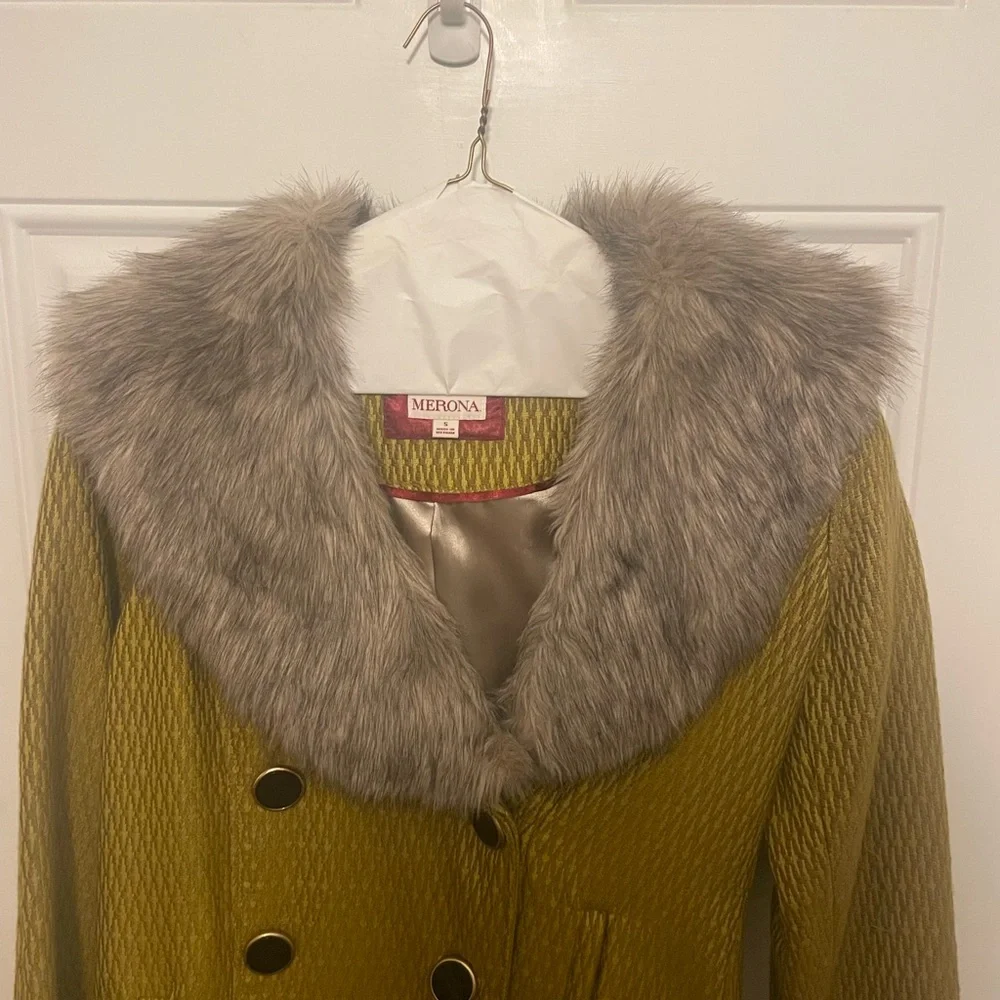 Gold/green pea coat - Picture 3 of 4